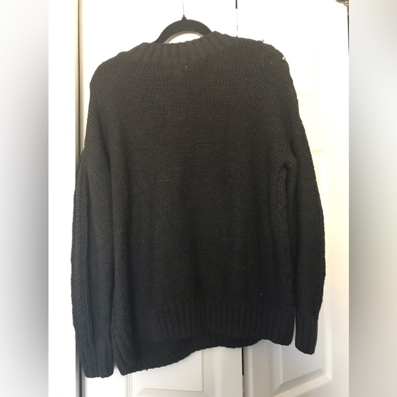 H&M chunky studded embellished sweater - Picture 2 of 3